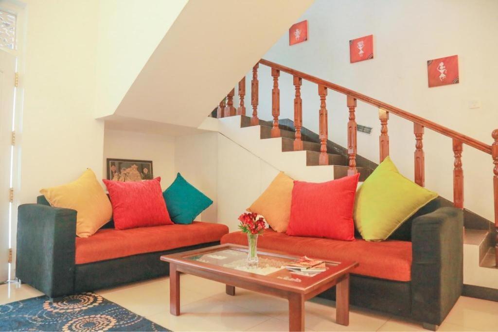 Inroma Holiday Resort Nuwara Eliya Buitenkant foto